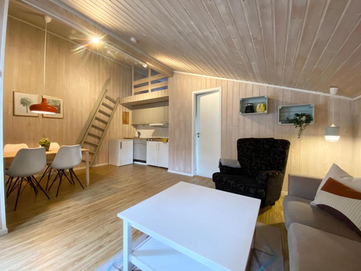 Vennebo - Koselig Liten Hytte Med Alle Fasiliteter Exterior foto