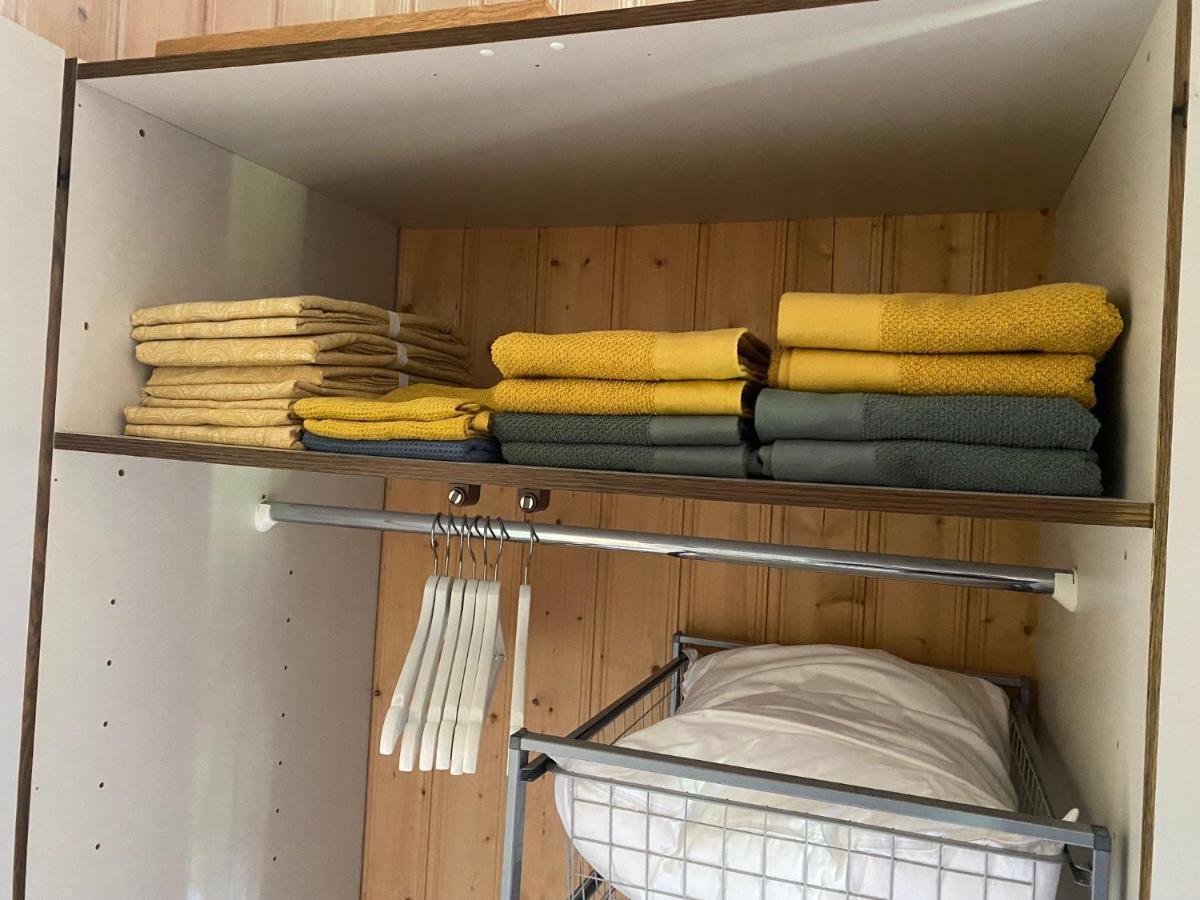 Vennebo - Koselig Liten Hytte Med Alle Fasiliteter Exterior foto